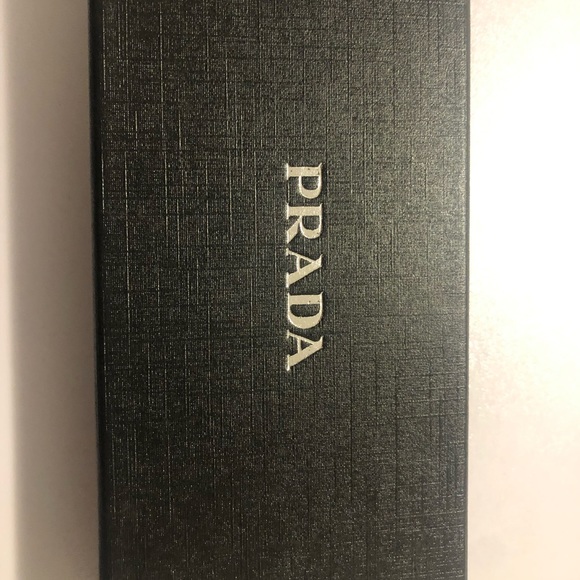 Prada NWT Rare Sunglasses accepting offers ❤️ - Picture 2 of 7